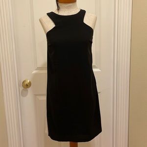 Unique black and white sleeveless dress